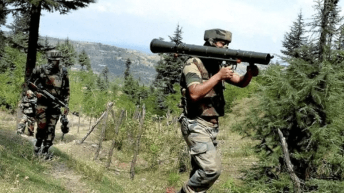 Indian Army foils Pakistan-backed JeM infiltration in J-K, nabs terror guide in Rajouri Indian Army foils Pakistan-backed JeM infiltration in J-K, nabs terror guide in Rajouri