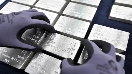 gold price India, gold rate, gold returns, Platinum, top investment option
