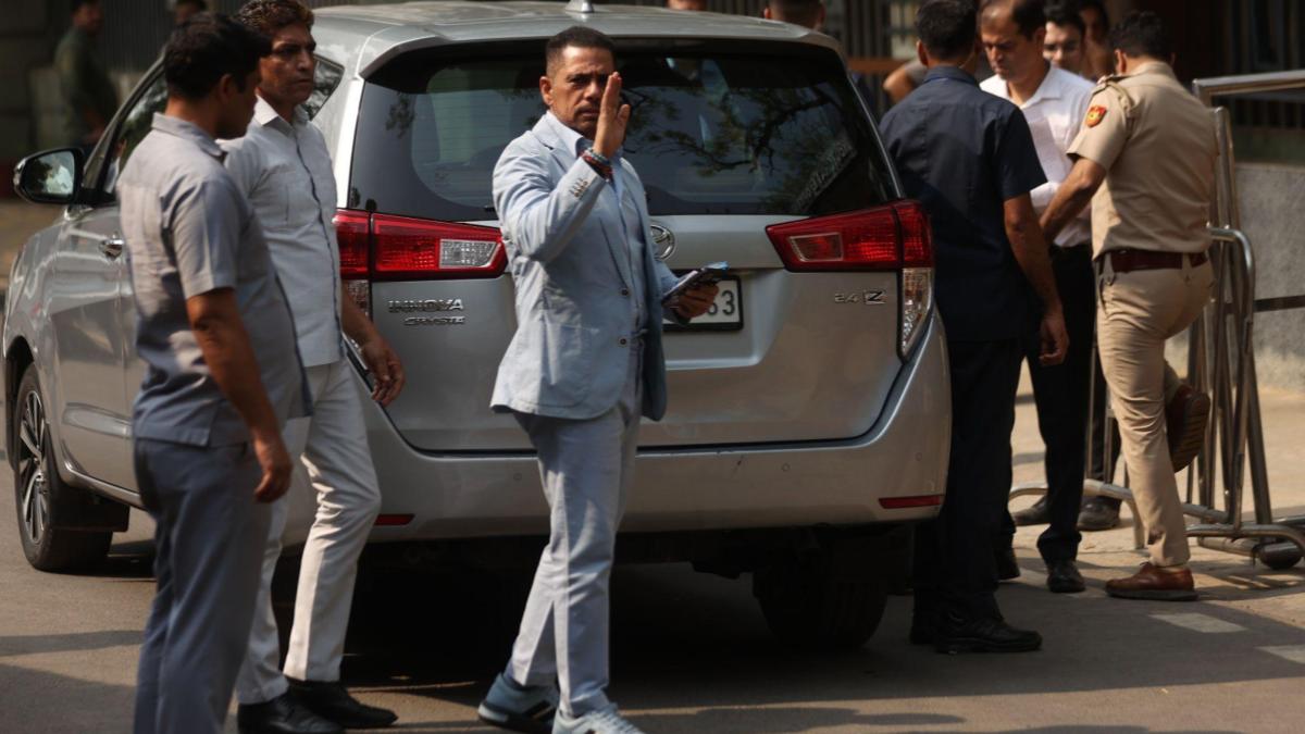 ED, Robert Vadra, money laundering case, arms dealer Sanjay Bhandari, Congress, Sonia Gandhi, india news