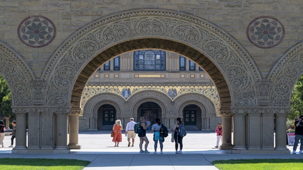 international students in US universities, Indian students in US, foreign student population in US, Student and Exchange Visitor Information System, Student and Exchange Visitor Program