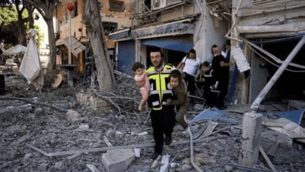 US strikes Iran