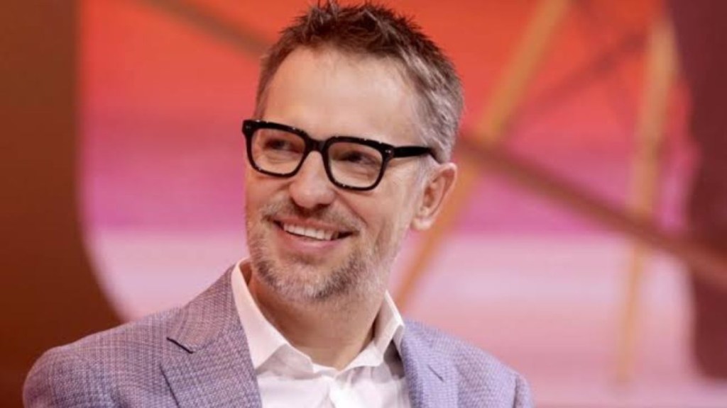 LinkedIn CEO says AI writing assistant is not as popular as expected: Here's why