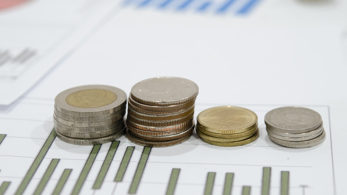 M&M, Mahindra Lifespaces, Rights Issue, residential projects, real estate, demat account, joint ventures