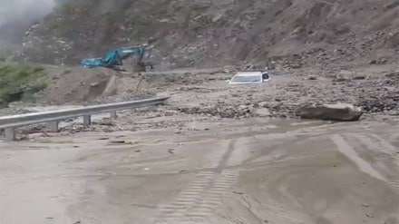 Uttarakhand national highway blocked