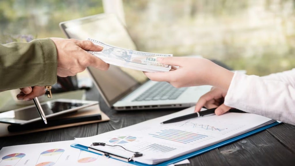 Indian Investment Giants Damani & Kacholia Poised for New Bulk Deals. / Representative Photo (Image Source: Freepik)