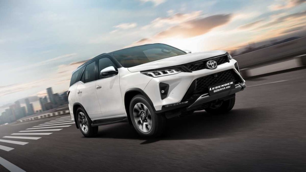 fortuner hybrid