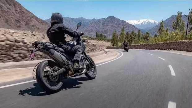 Royal Enfield Himalayan 750