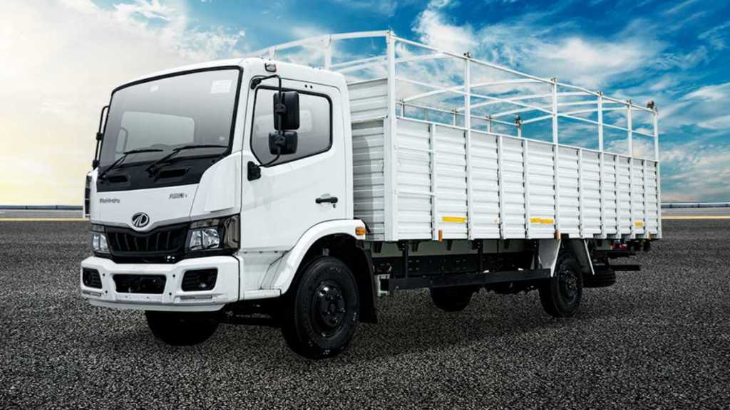 The FURIO 8 is equipped with Mahindra iMAXX telematics technology