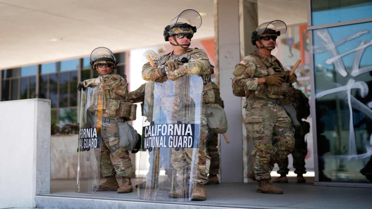 Trump deploys additional 2,000 National Guard troops to Los Angeles ...