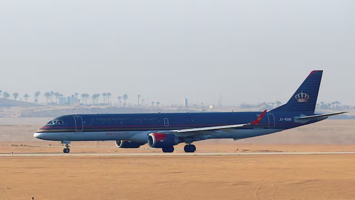 Royal Jordanian Airlines, aviation, in-flight entertainment, leather seats