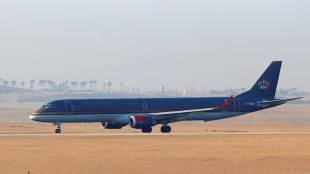 Royal Jordanian Airlines, aviation, in-flight entertainment, leather seats