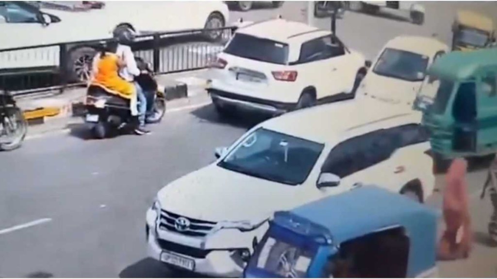 Colonel Suman said that while he was trying to stop the other man from driving away