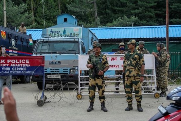 Security personnel maintain vigilance as the first group of Amarnath-bound pilgrims arrives at the Nunwan Base Camp in Pahalgam, Anantnag, J&K, on Wednesday, July 2, 2025. (Image Source: PTI)