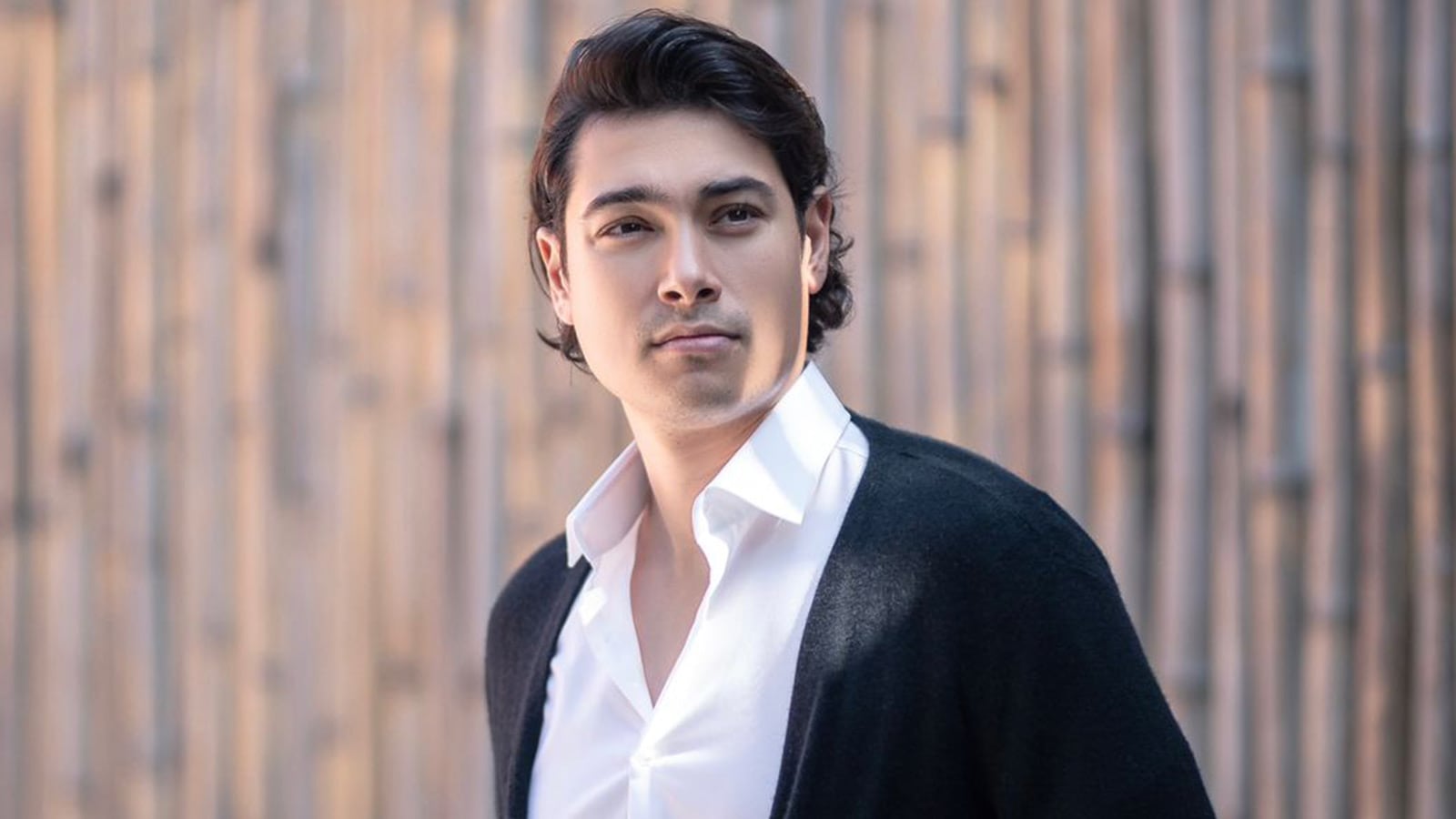 René Vijay Shrestha Einhaus