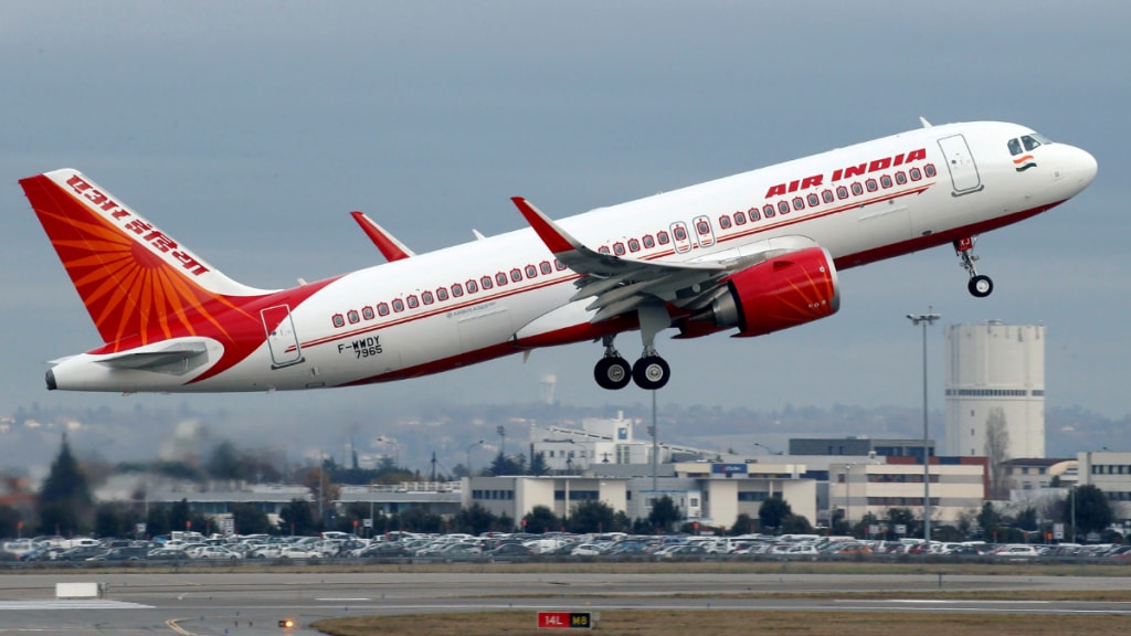 Air India aborts Delhi-London flight minutes before takeoff over 'technical issue' Air India aborts Delhi-London flight minutes before takeoff over 'technical issue'