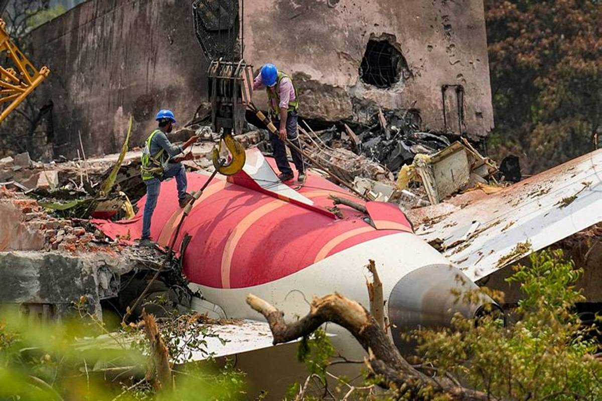 'One thing has not been mentioned,' ex-aviation minister Rudy questions AAIB report