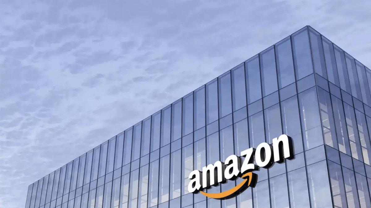 Amazon Confirms 660 NYC Job Cuts, Most From Hudson Yards and Fifth Avenue Hubs Amazon Confirms 660 NYC Job Cuts, Most From Hudson Yards and Fifth Avenue Hubs