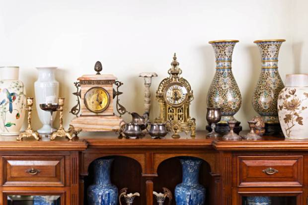 Antiques and heritage collections: Vintage chandeliers, silver artefacts usually generate double their estimates at auctions conducted by AstaGuru Auction House. (Photo source: Canva)