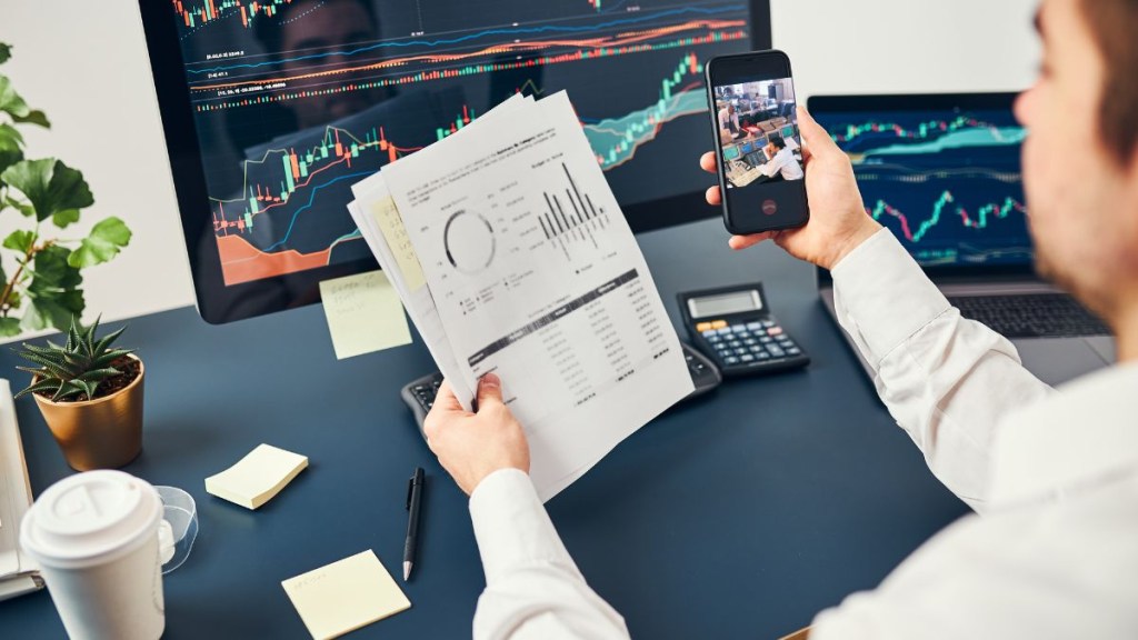 Monday watchlist, Nifty above 26000, Nifty 50 outlook, Nifty uptrend or bull trap Monday watchlist, Nifty above 26000, Nifty 50 outlook, Nifty uptrend or bull trap