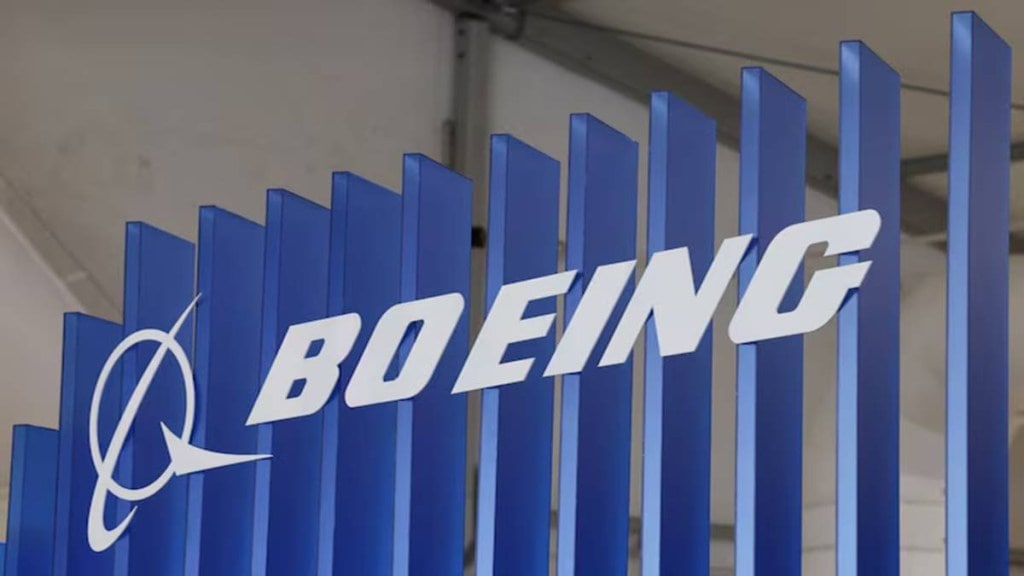 Boeing appoints Jay Malave as new finance chief