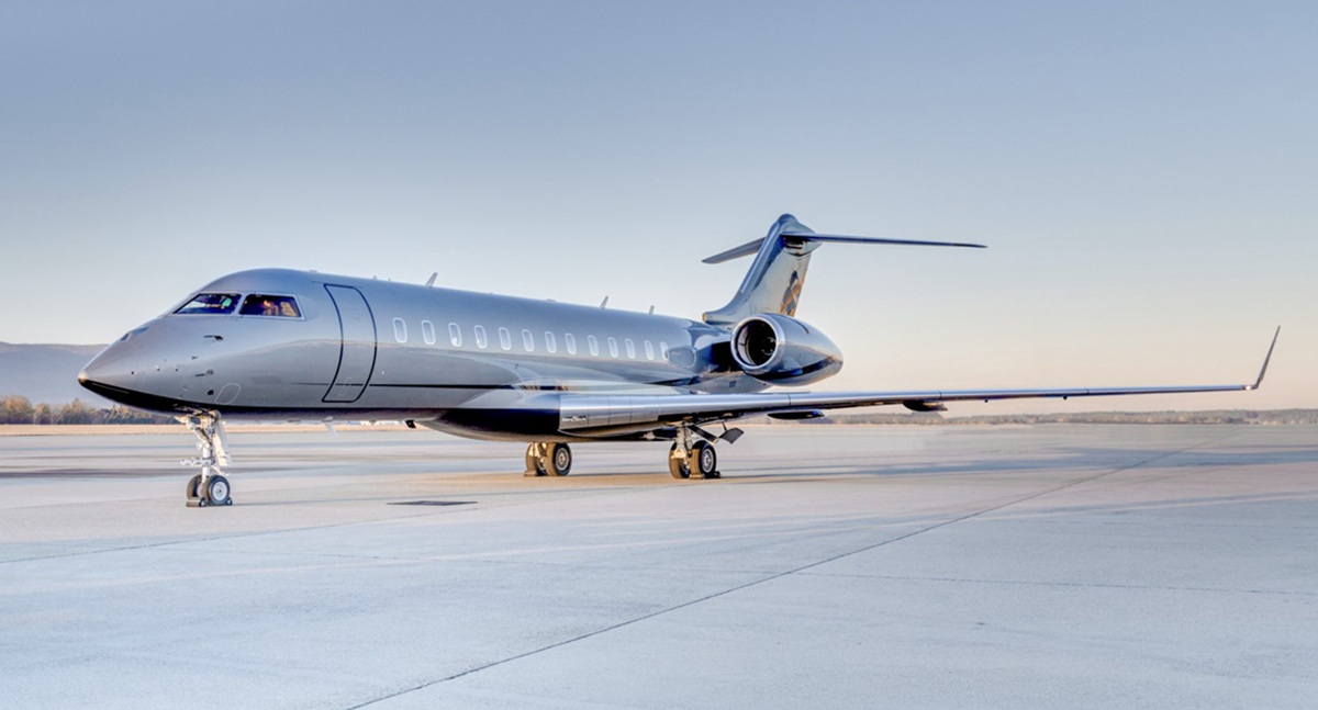 Zomato, Eternal, Deepinder Goyal, LAT Aerospace, Bombardier Global, aircraft, Delhi airport, aircraft registration, flight Zomato, Eternal, Deepinder Goyal, LAT Aerospace, Bombardier Global, aircraft, Delhi airport, aircraft registration, flight