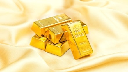 Gold price in India, gold rate today, silver price India, MCX gold, spot market price,