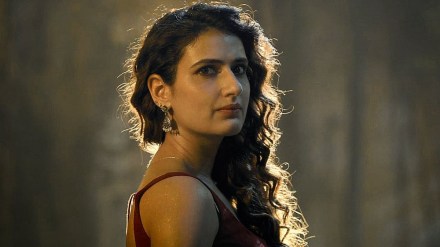 fatima sana sheikh workout secret aap jaisa koi