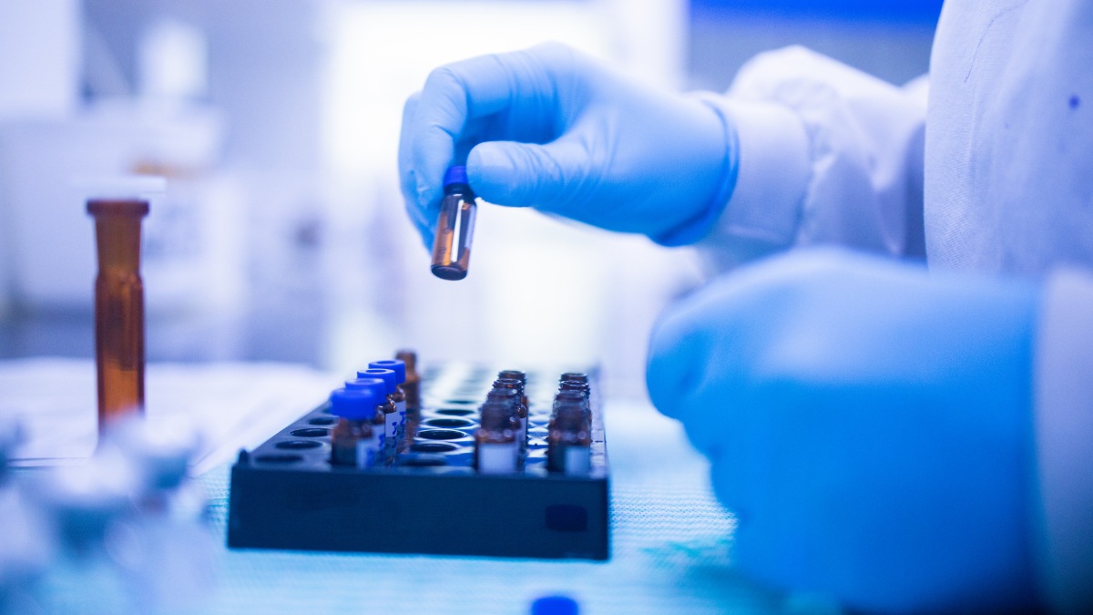 India-UK FTA to Streamline Pharma & Medical Device Exports with Faster Approvals. (Image Source: Canva)