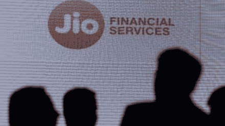 Jio Financial Q1FY26 results: Profit rises 3.85% to Rs 325 crore, revenue jumps 47% YoY Jio Financial Q1FY26 results: Profit rises 3.85% to Rs 325 crore, revenue jumps 47% YoY