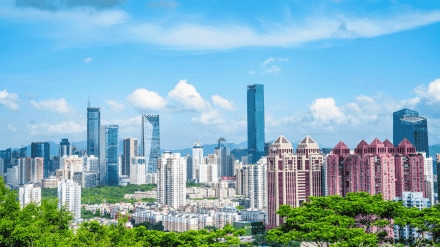 Delhi NCR real estate booming: Record office deals and surge in Rs 50 crore home sales in H1 2025.