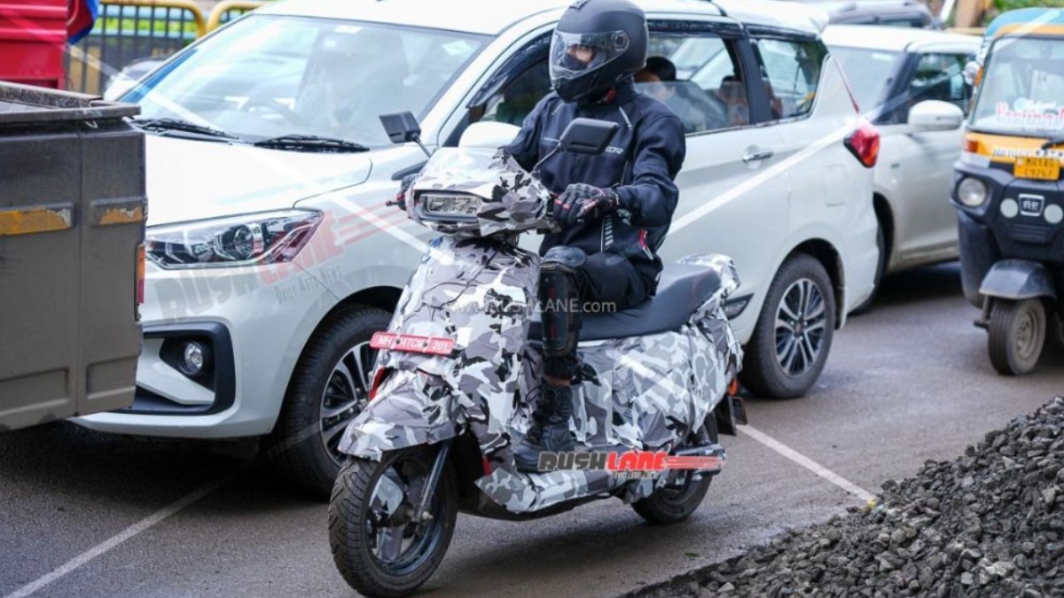 Kinetic electric scooter