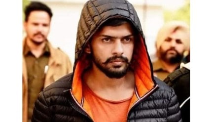 Rohit Godara claims responsibility for the attack on Bishnoi aide Harry Boxer. Rohit Godara claims responsibility for the attack on Bishnoi aide Harry Boxer.