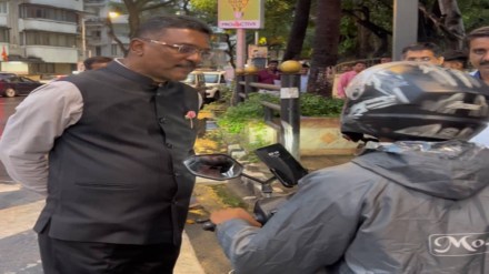 Maharashtra Transport Minister books ride via Rapido