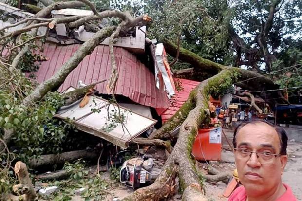 Dehradun and the hill stretches of Uttarakhand are experiencing landslides and blocked roads as heavy showers continue. (Photo source: PTI)
