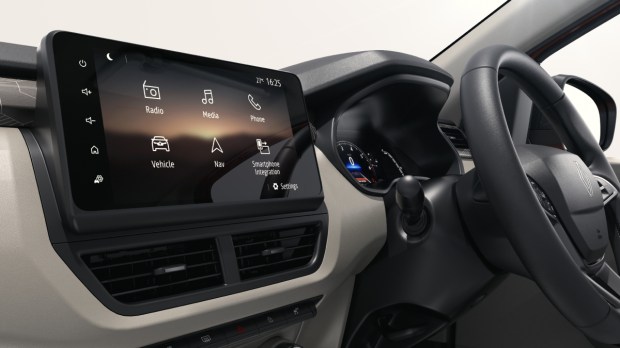 Renault Triber touchscreen