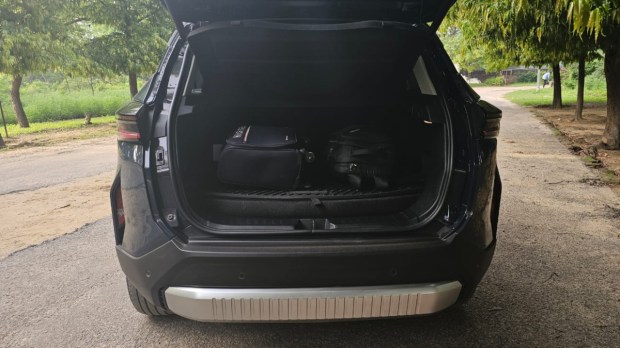 Tata Harrier EV boot space
