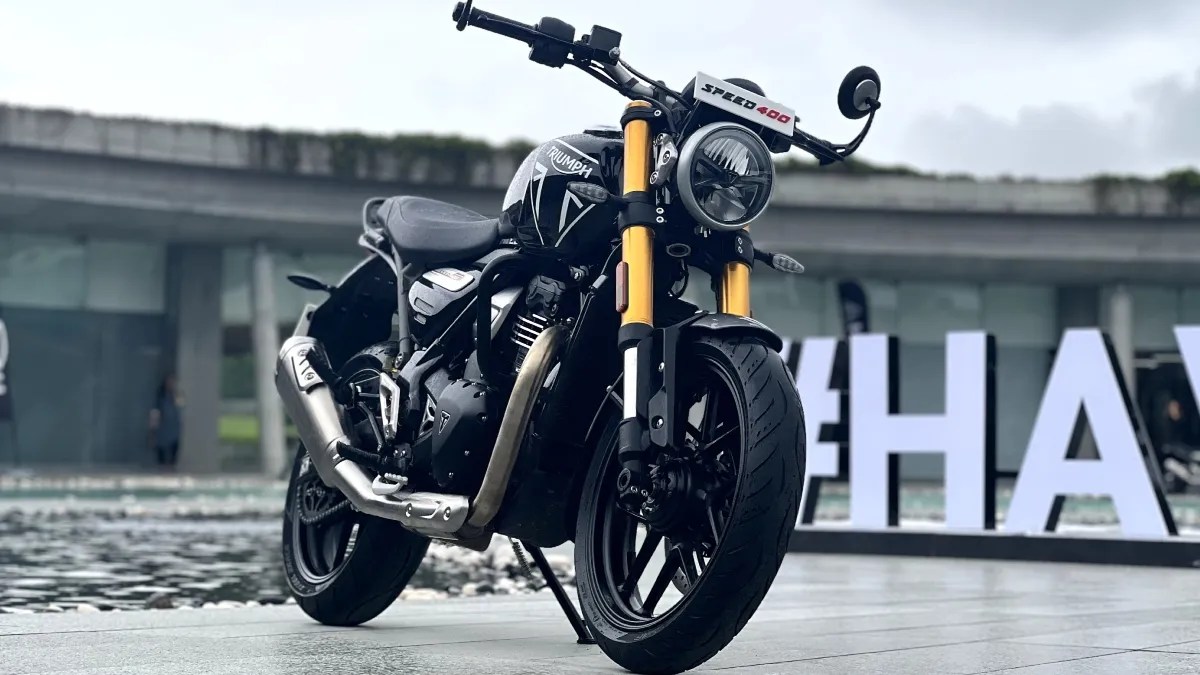 Triumph Speed 400, Triumph Speed 400 free accessories, Modern Classic anniversary, Triumph Speed 400 offer 2025, Triumph Speed 400 accessories, Triumph Speed 400 price, Triumph Speed 400 deal, Triumph Speed 400 July 2025, Triumph Speed 400 India, Triumph motorcycle offers