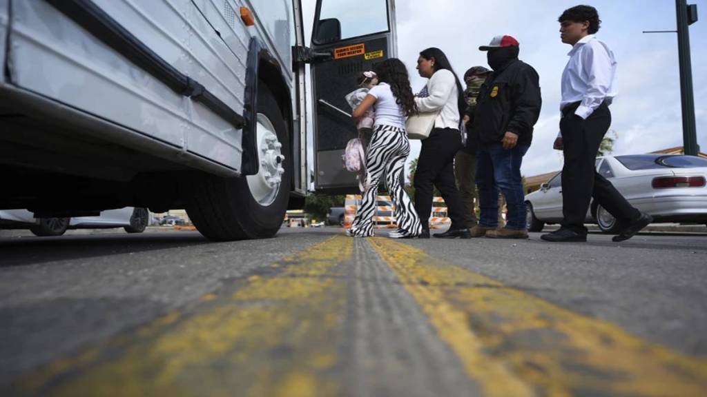 Trump administration fires 17 immigration court judges Trump administration fires 17 immigration court judges