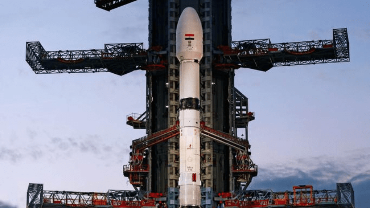 This satellite will scan the entire globe every 12 days, providing high-resolution, day-and-night, all-weather imagery across a 242 km swath.