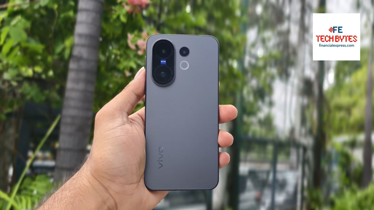 Vivo X200 FE Vivo X200 FE