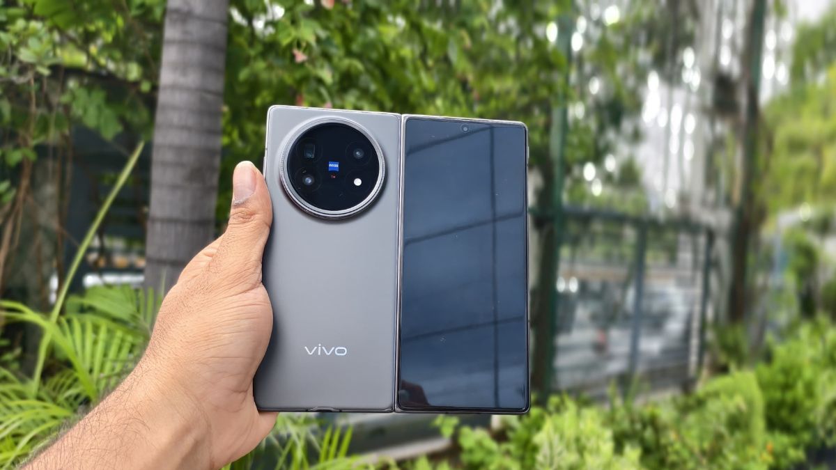 Vivo X Fold 5, Vivo X200 FE launch live updates: Explore India pricing, design details, camera specs, chipset, and more Vivo X Fold 5, Vivo X200 FE launch live updates: Explore India pricing, design details, camera specs, chipset, and more