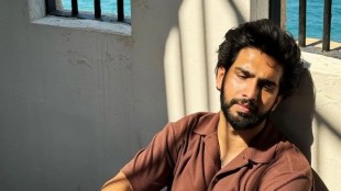 Amaal Mallik, Amaal Mallik spends money, Amaal Mallik songs, Amaal Mallik religion, Amaal Mallik parents, Amaal Mallik anu malik, mother was down to last 500, Amaal Mallik parents, Amaal Mallik mother, Amaal Mallik father, Amaal Mallik podcast, Amaal Mallik sidharth kanan, Amaal Mallik net worth, Amaal Mallik mother,