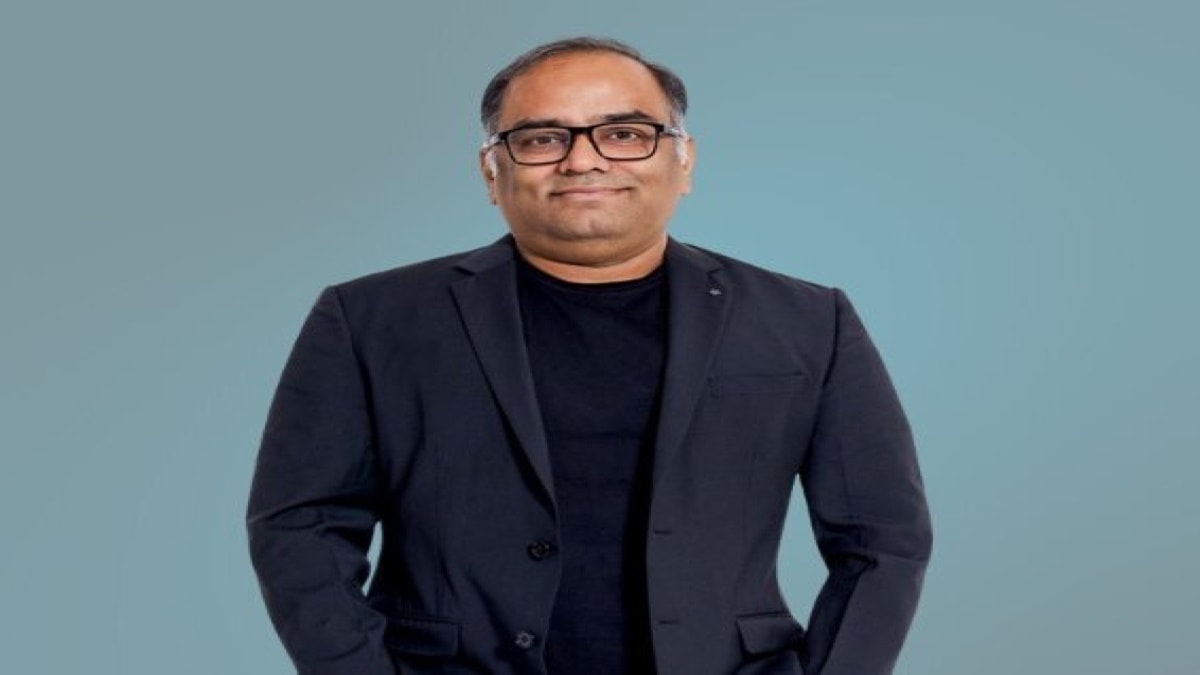 capital expenditure. industry, shoppes stop, Consumers, retail