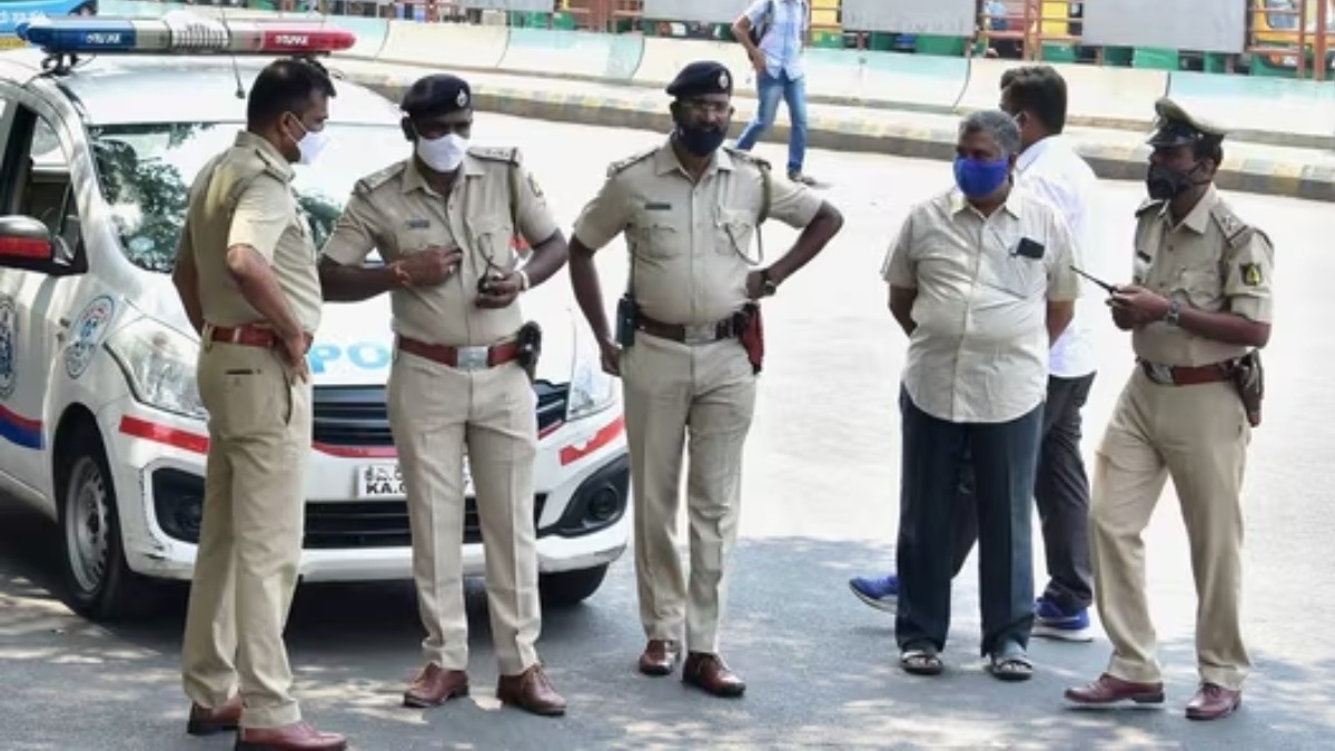 Bengaluru youth kidnapped, stripped by eight for sending obscene text to minor girl