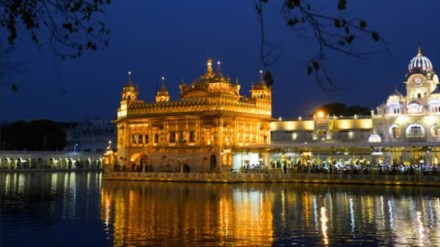 Golden Temple bomb threat: SGPC receives email warning of explosion, police on high alert Golden Temple bomb threat: SGPC receives email warning of explosion, police on high alert