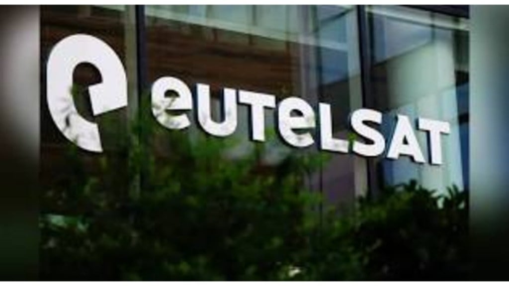 UK and Bharti Group Boost Eutelsat with €1.5 Billion Infusion to Rival Starlink. (Image Source: Reuters) UK and Bharti Group Boost Eutelsat with €1.5 Billion Infusion to Rival Starlink. (Image Source: Reuters)