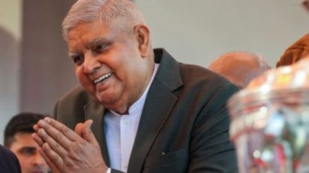 Jagdeep Dhankhar resigns as V-P Jagdeep Dhankhar resigns as V-P