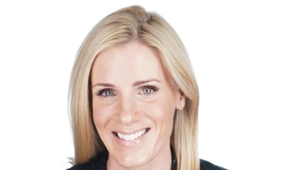 kristin cabot, andy byron, coldplay concert kristin cabot, andy byron, coldplay concert