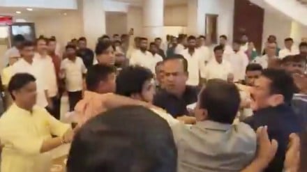 ‘Who gave passes to these goons’: Fadnavis, Uddhav, Raj Thackeray slam BJP–NCP-SP clash in Maharashtra Assembly ‘Who gave passes to these goons’: Fadnavis, Uddhav, Raj Thackeray slam BJP–NCP-SP clash in Maharashtra Assembly