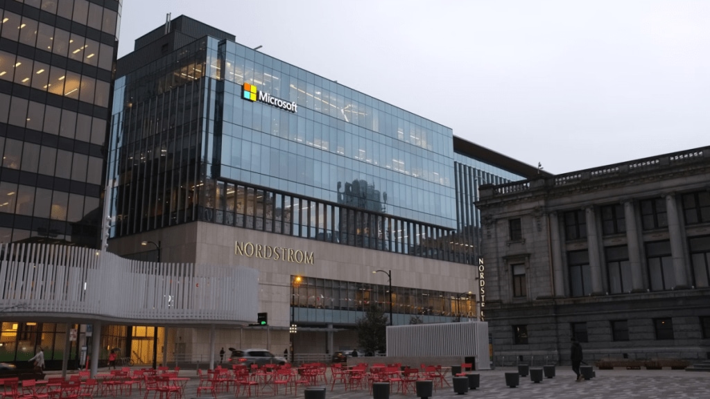 The work-from-office mandate will begin with the Puget Sound office and will eventually transition to more regioins and areas. The work-from-office mandate will begin with the Puget Sound office and will eventually transition to more regioins and areas.